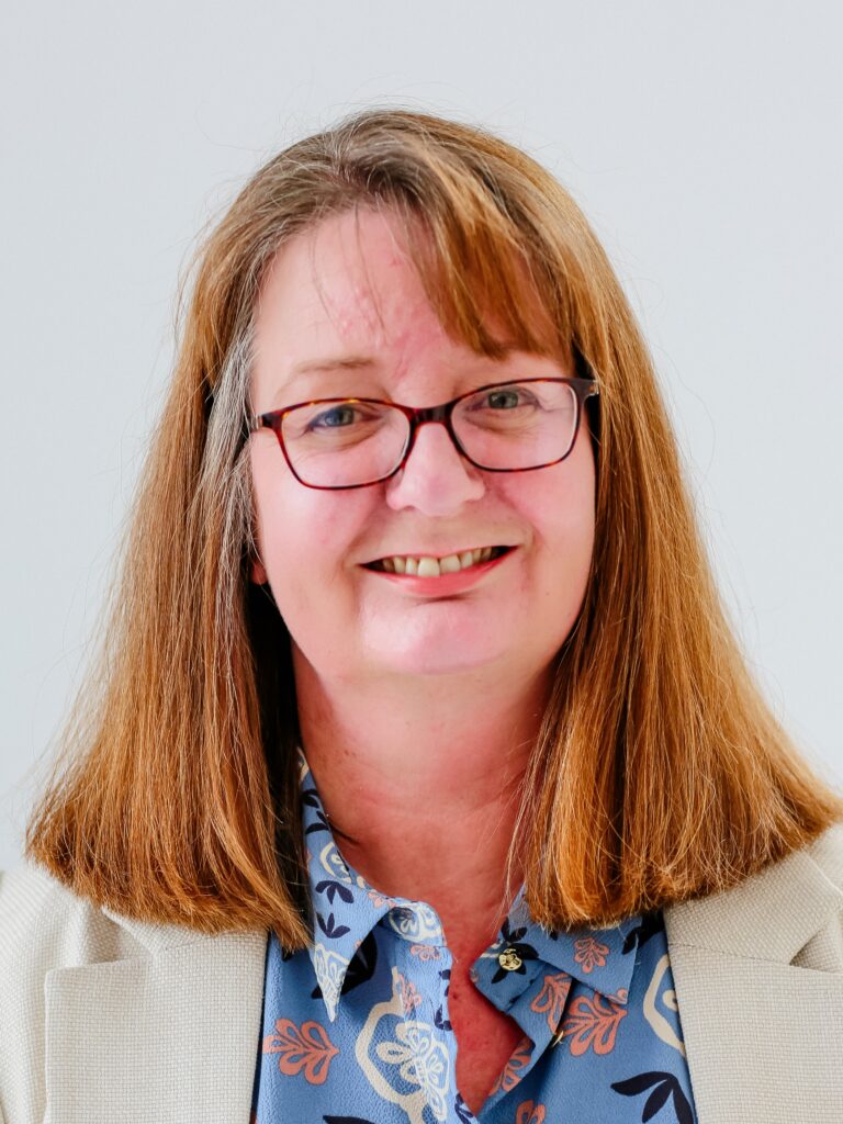 Ms Ailsa McGregor